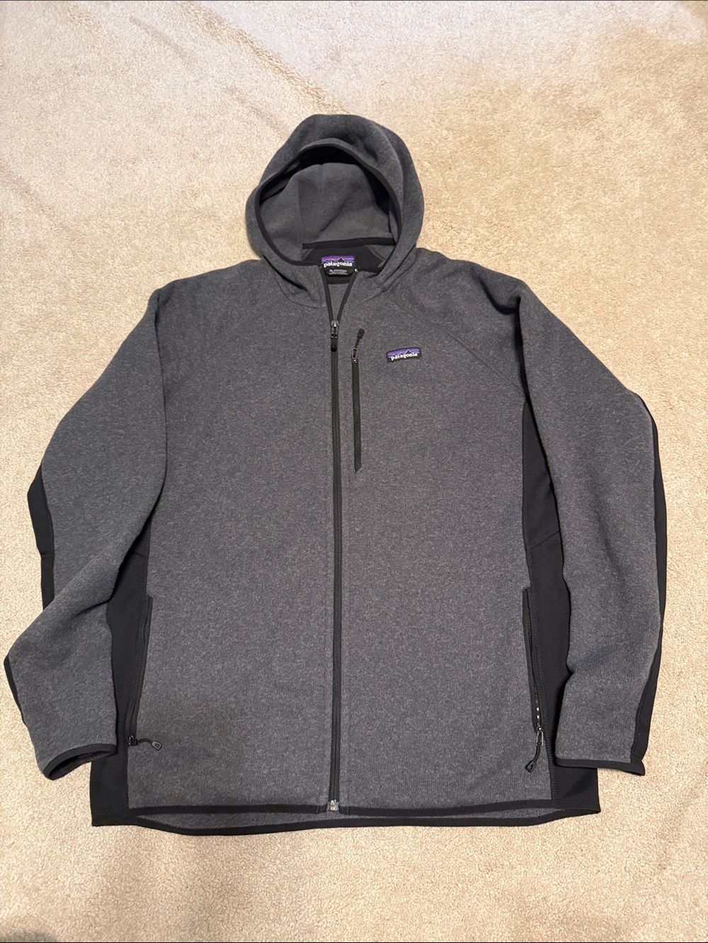 Patagonia Men's Dark Gray Hooded Full-Zip Jacket, size XL.